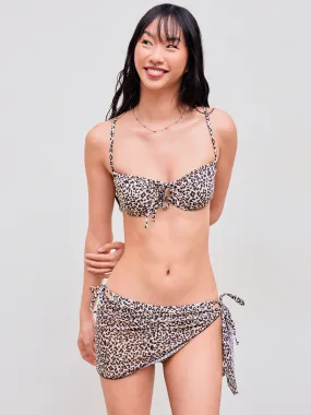 Bikini con Estampado de Leopardo y Escote Cuadrado con Aros y Lazo Lateral con Pareo