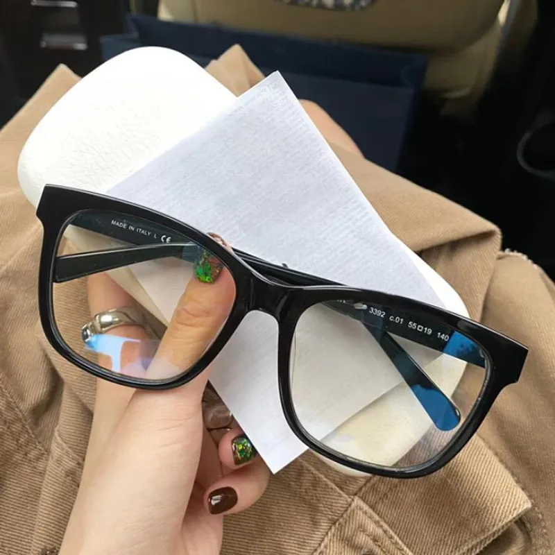 Gafas de sol de diseñador Caja de lentes de lectura para mujeres con letras de moda para hombres Anti azul de marco cuadrado Len