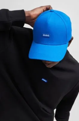 Gorra de sarga de algodón con etiqueta de logo bordado