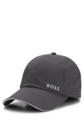 Gorra de tafetán con calado cortado a láser