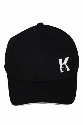 Gorra negra con logo k