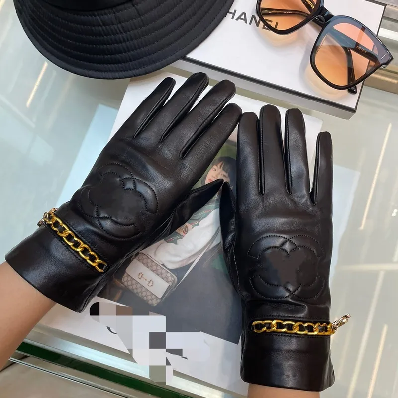 Guantes de diseñador para mujer Nueva calidad Guantes de lujo de cuero de invierno para mujer de gama alta Pantalla táctil de fe