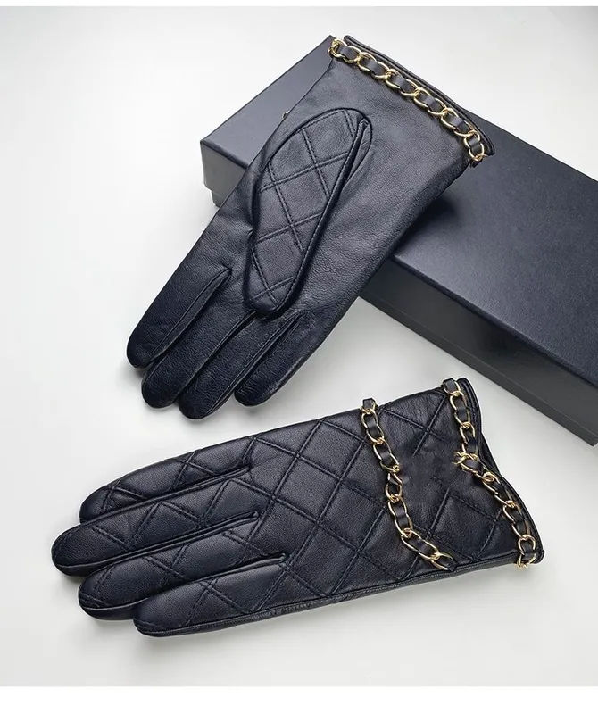 Guantes de diseñador para mujer Nueva calidad Guantes de lujo de cuero de invierno para mujer de gama alta Pantalla táctil de fe