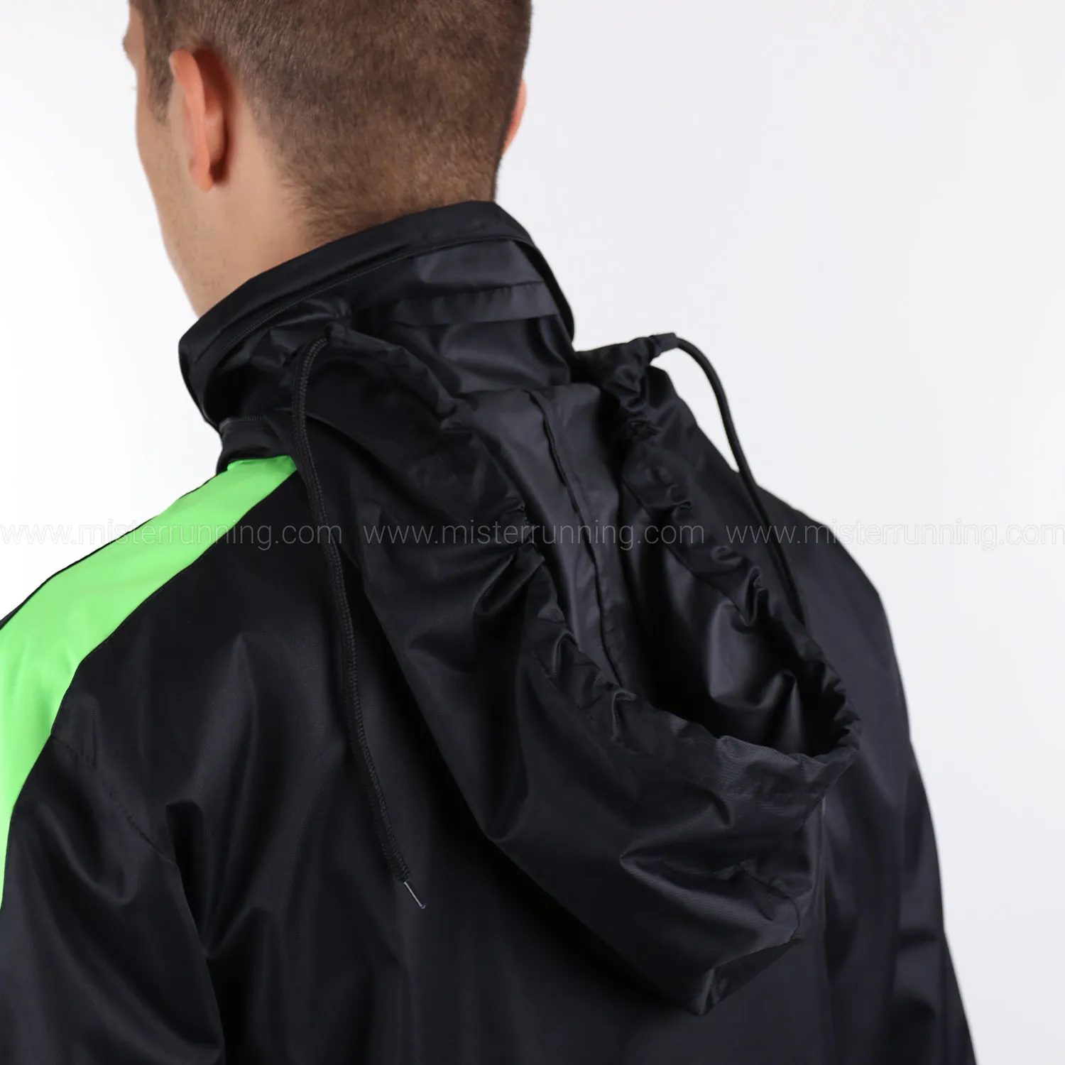 Joma Trivor Rain Chaqueta