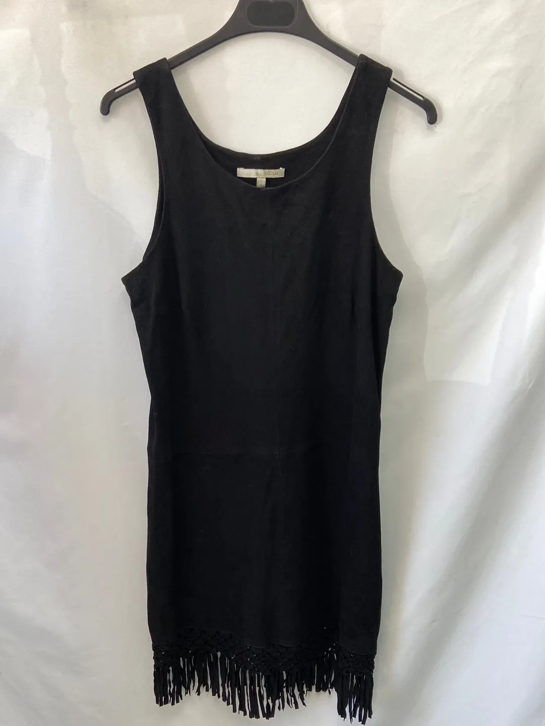 MAJE.Vestido antelina negro flecos T.2(m)