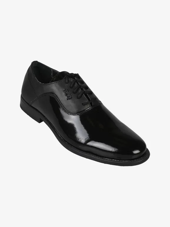 Nazareno Gabrielli Zapatos clásicos de piel brillante para hombre.