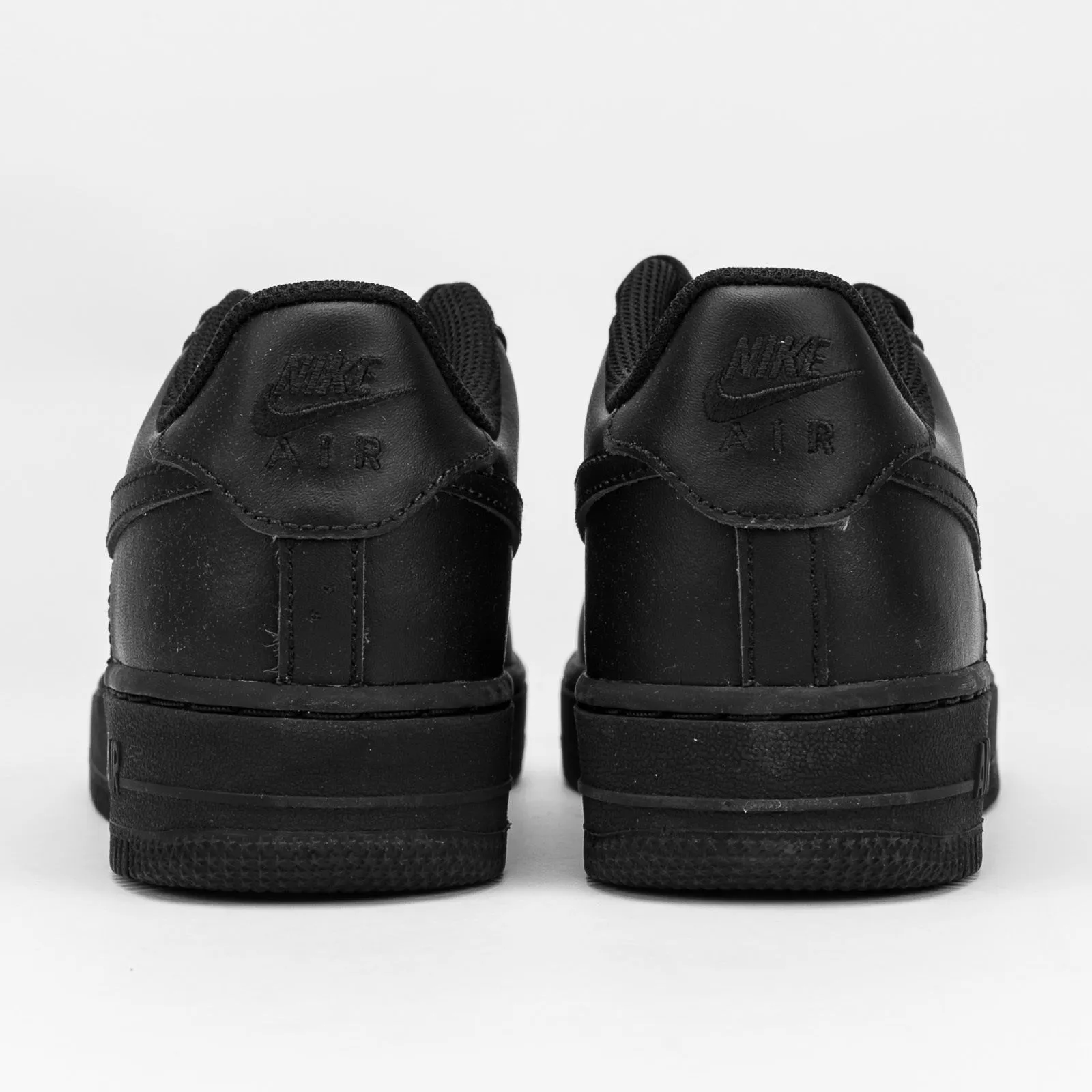 Nike Air Force 1 Low GS "Triple Black"