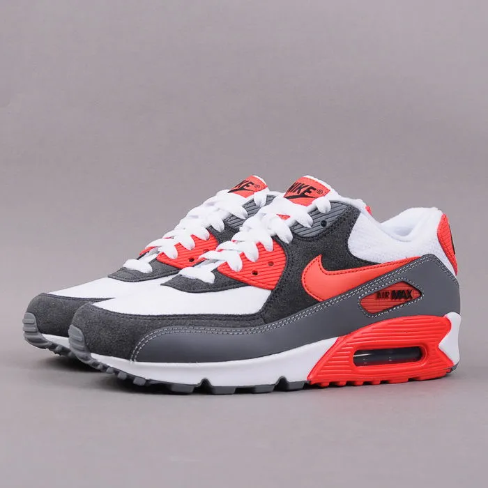 Nike Air Max 90 Essential WS