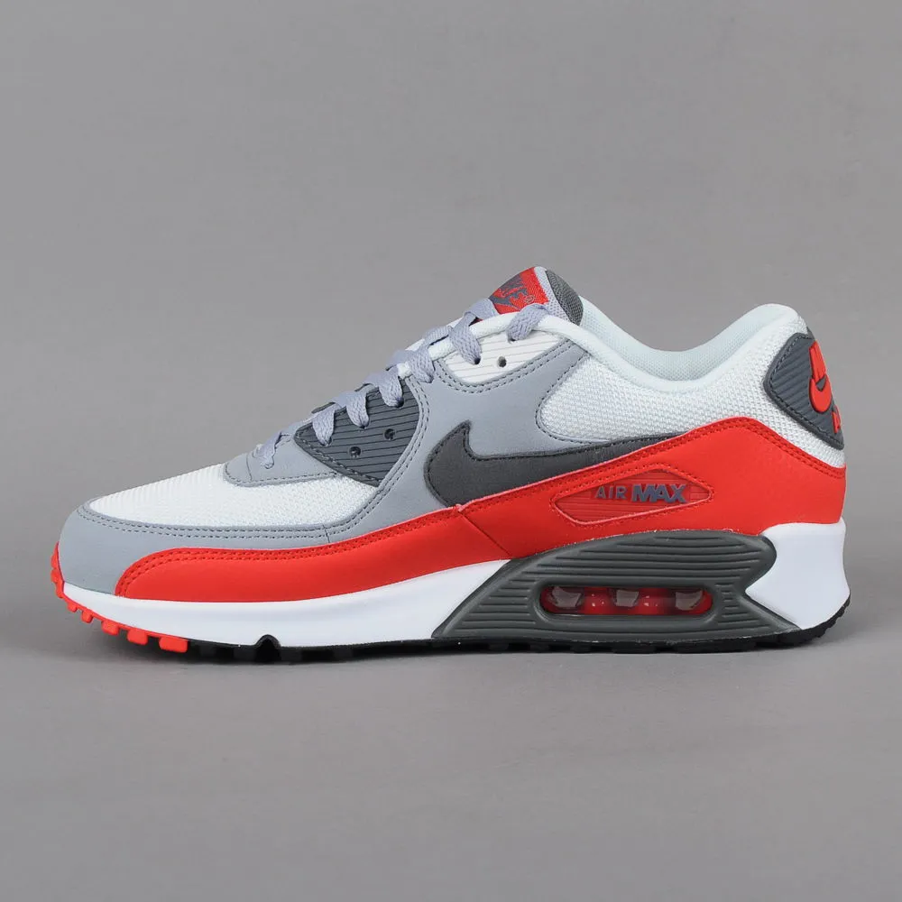 Nike Air Max 90 Essential