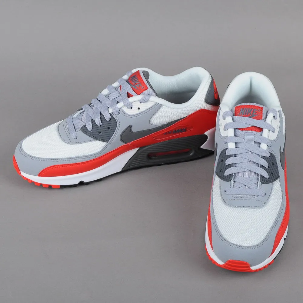 Nike Air Max 90 Essential