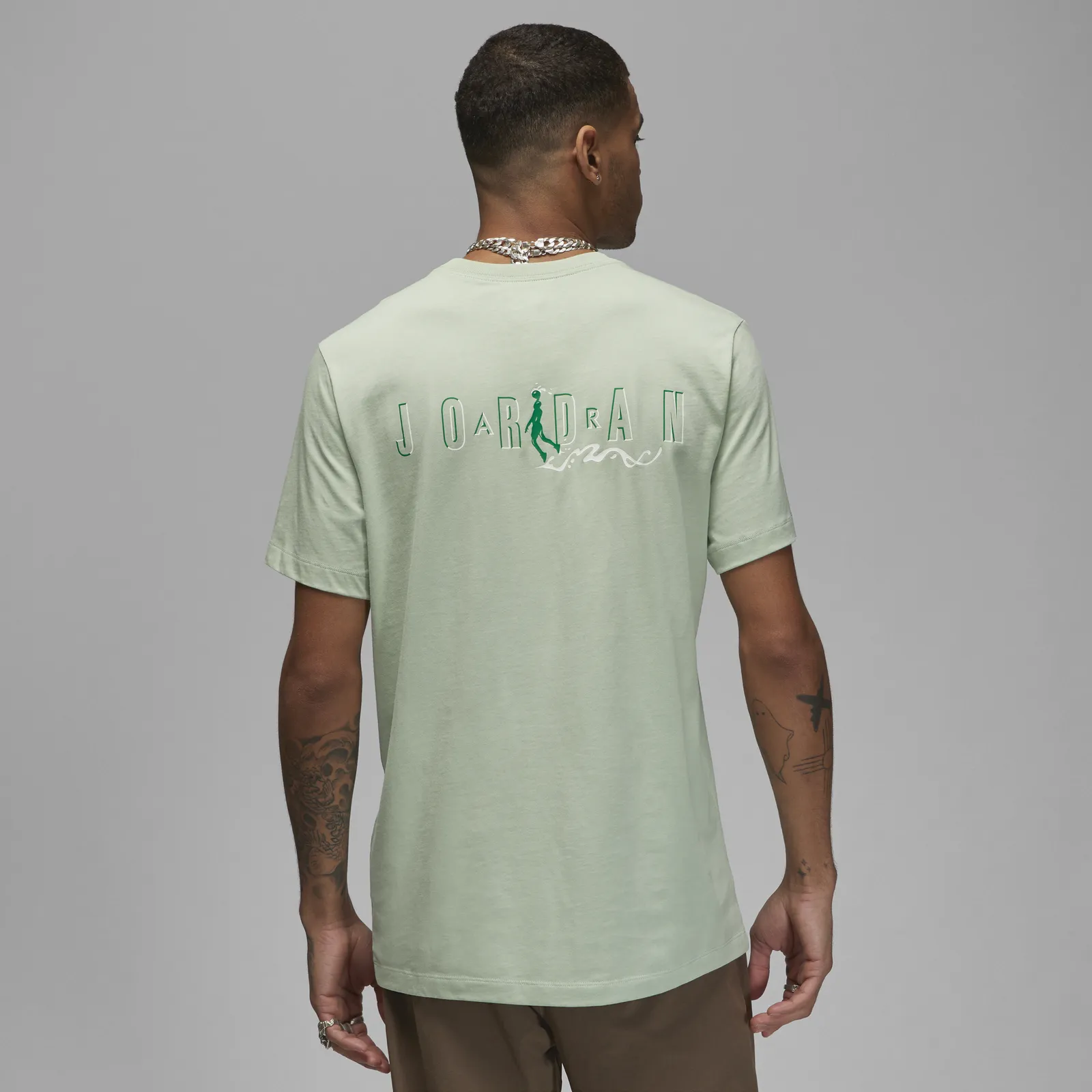 Nike Essentials Tee