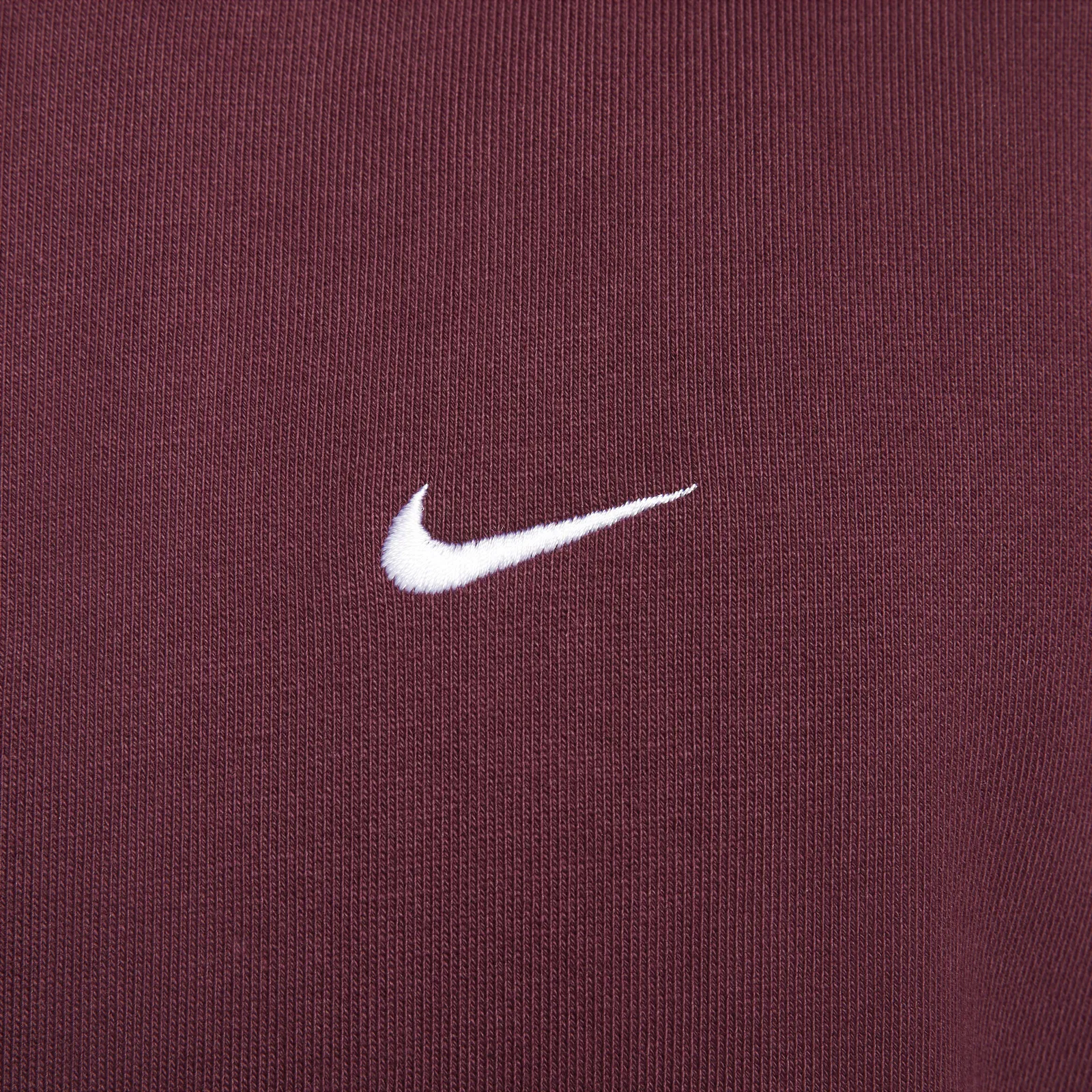 Nike Solo Swoosh