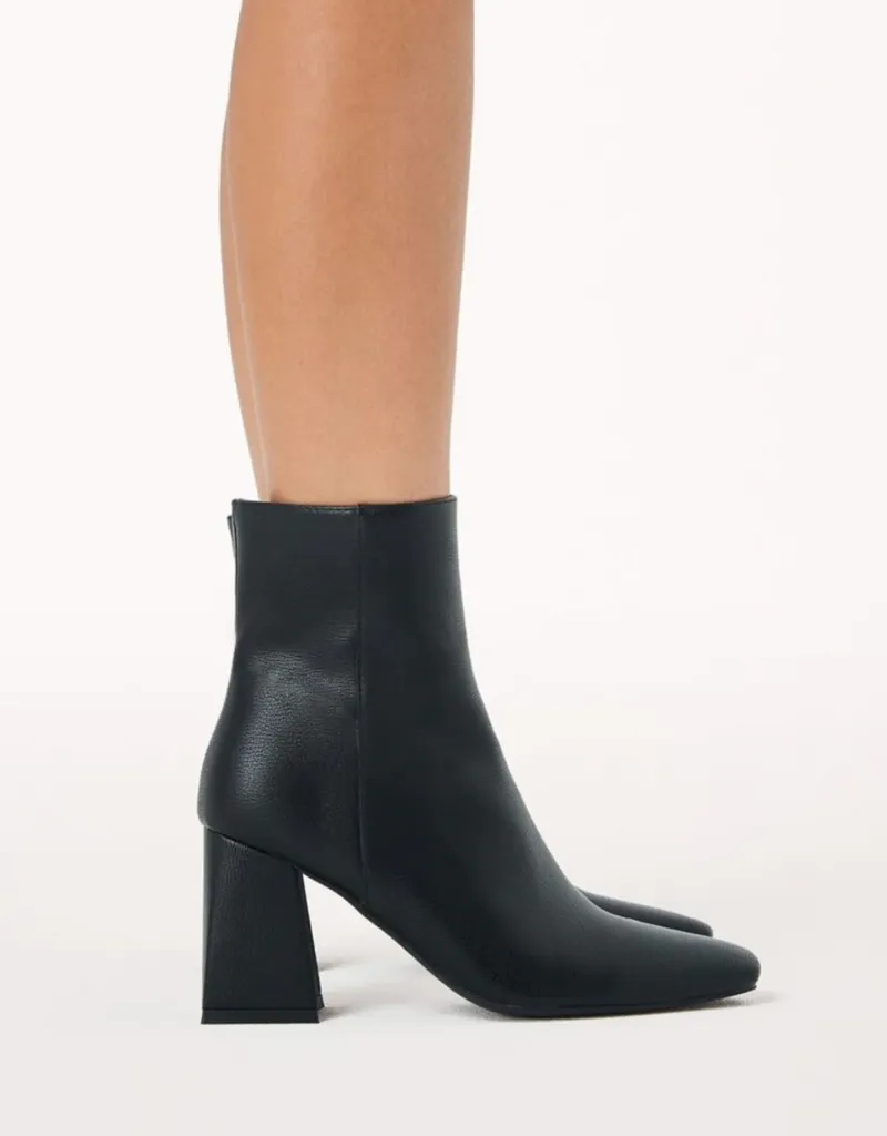 Odetta Boot - Black