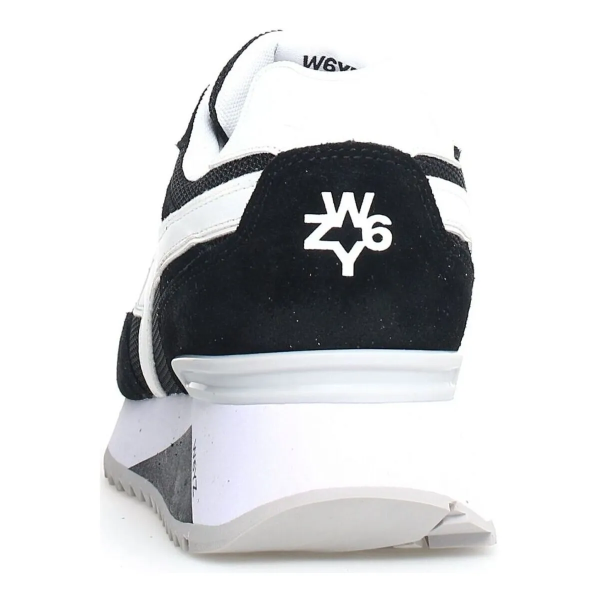 YAK-M. 2015185-28 1A06-BLACK/WHITE