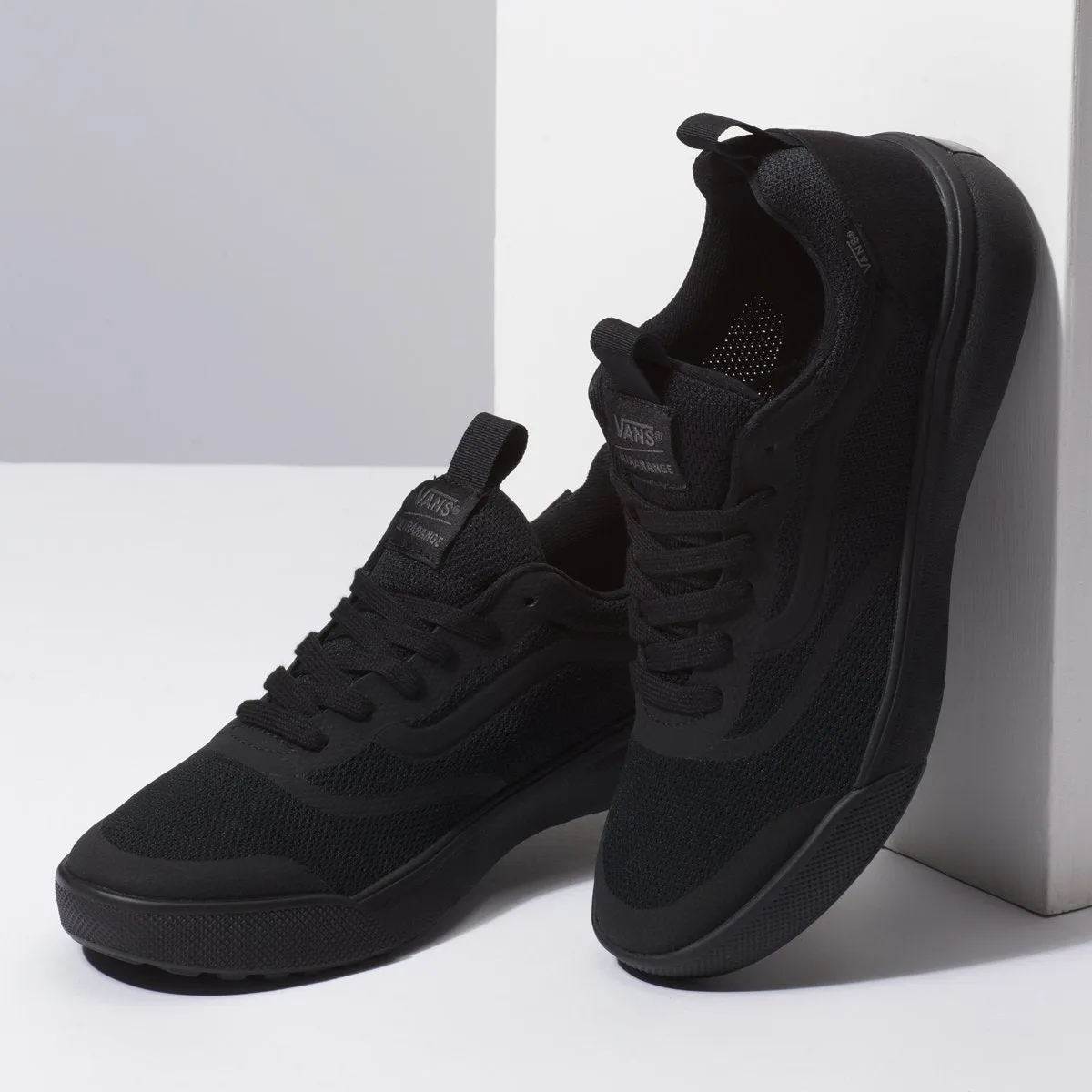 Zapatillas Vans UltraRange Rapidweld - Black/Black